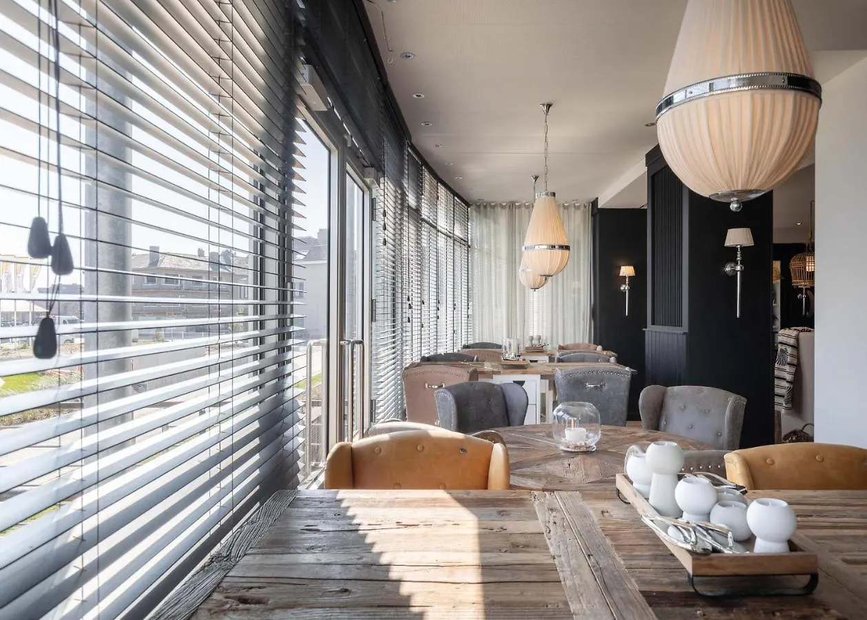 Aparthotel West Bay